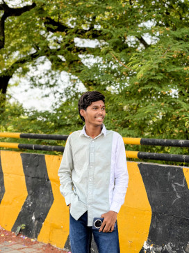 Yashraj Bhise, 18, India