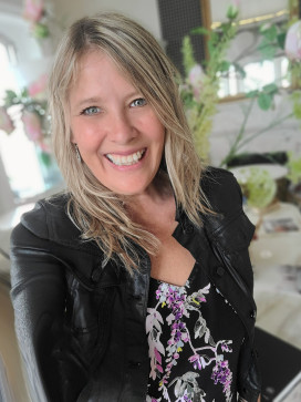Stacy, 41, Canada