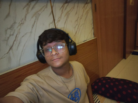 Bhumil Umrania, 18, India