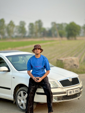 Joban Dholeka, 18, India
