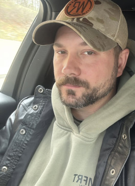 El_floresssss, 36, United States