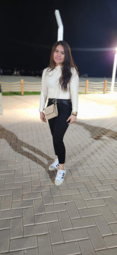 Elisa, 35, United States