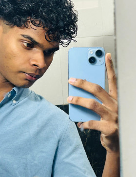 Thefakeone, 18, India