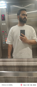 Mashook Ahmde, 22, Saudi Arabia