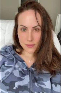 So Carring, 35, United States