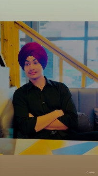 Jasman, 18, India