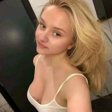 Valeria Negurenko, 25, United States