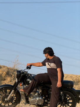Ashuu, 18, India