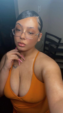 Vinga Lilly, 29, United States