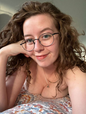 Eli Zabeth, 26, United States