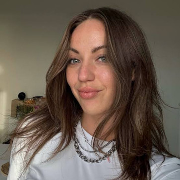 Mariam, 30, United States