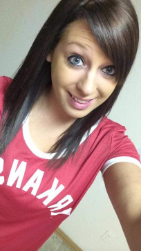 Laura, 31, United States