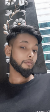 Sadaqat Malik, 18, India