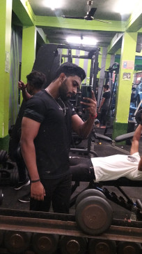 Lucifer Commando, 18, India