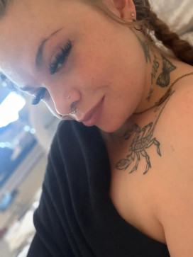 Madyson75, 23, United States