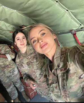 Kallie, 31, United States