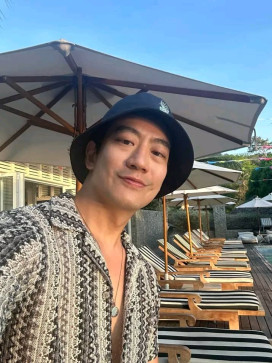 Rose Mary, 38, Singapore