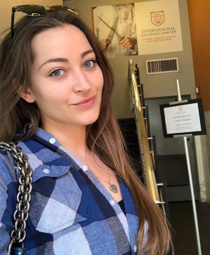 Clarks, 40, United States