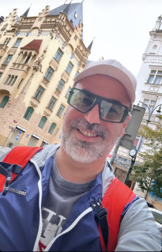 Lorenzo, 58, Netherlands