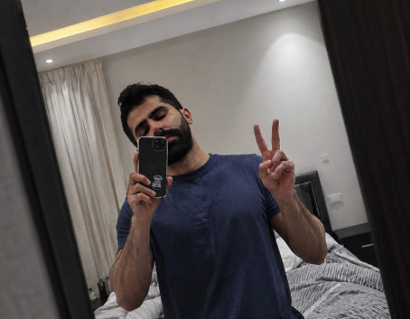 AHMED, 26, Saudi Arabia