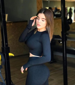 Serah Jennifer, 32, United States
