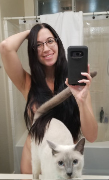 Lenarhoades, 35, Canada