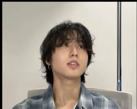 Han Jisung, 25, South Korea