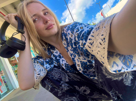 , 18, Germany