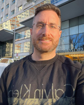 Daniel, 44, United States