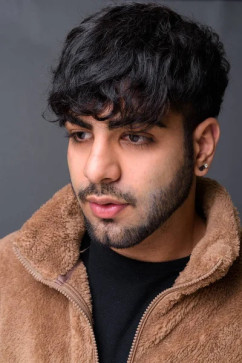David, 25, India