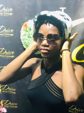 Ruth854, 23, United States