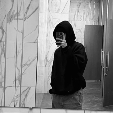 Sam, 20, India