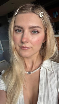 Evelyn Henry, 29, United States