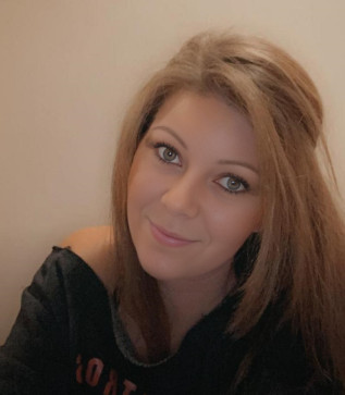 Sandra, 35, United States