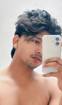 Mr Aamir, 18, India