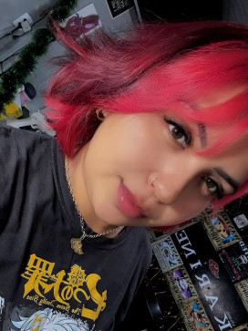 Rachel, 25, United Kingdom
