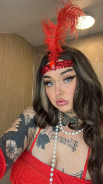 Mistress Ashley, 29, United States