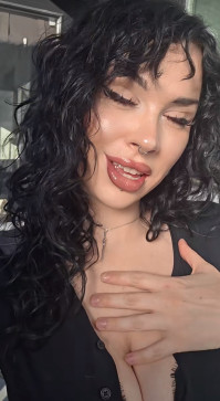Prettymichelle, 33, United States