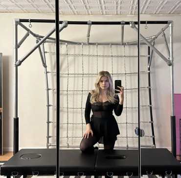 Cortney Elise, 30, United States