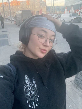 Debbie Flossie, 26, United States