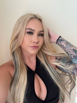 Mammy Rose, 31, United Kingdom