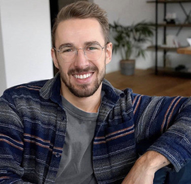 Matteo, 50, United States