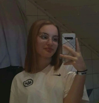 Ann, 20, United States