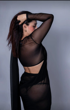 Neha Pandey, 33, India