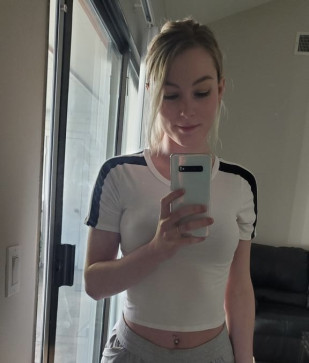 Emily Brooks, 30, United States