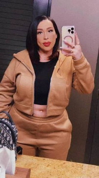 Harli Lott, 32, United States