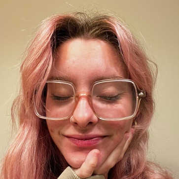 Tiffany413, 30, United Kingdom