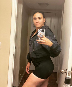 Victoria Whitmore, 30, United States