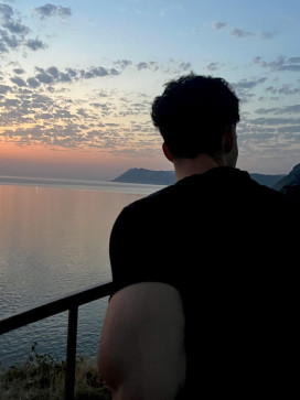 Lou, 23, Tunisia
