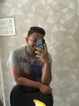 Prince, 20, India
